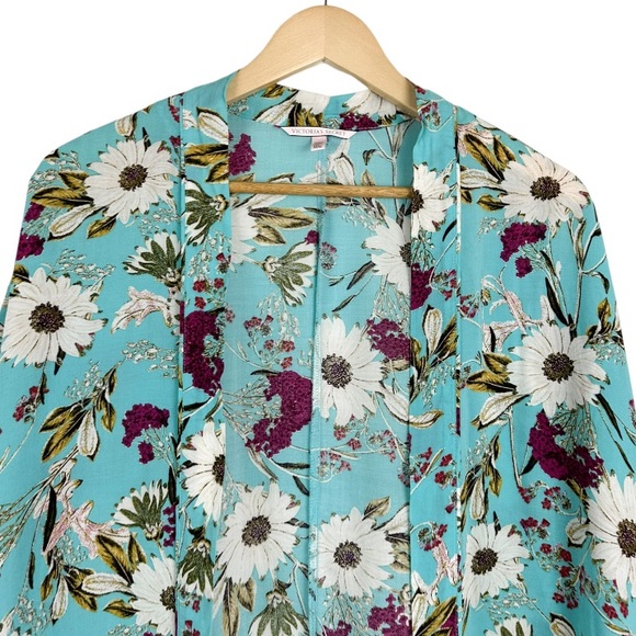 Victoria's Secret Floral Kimono Size M/L - Picture 2 of 11